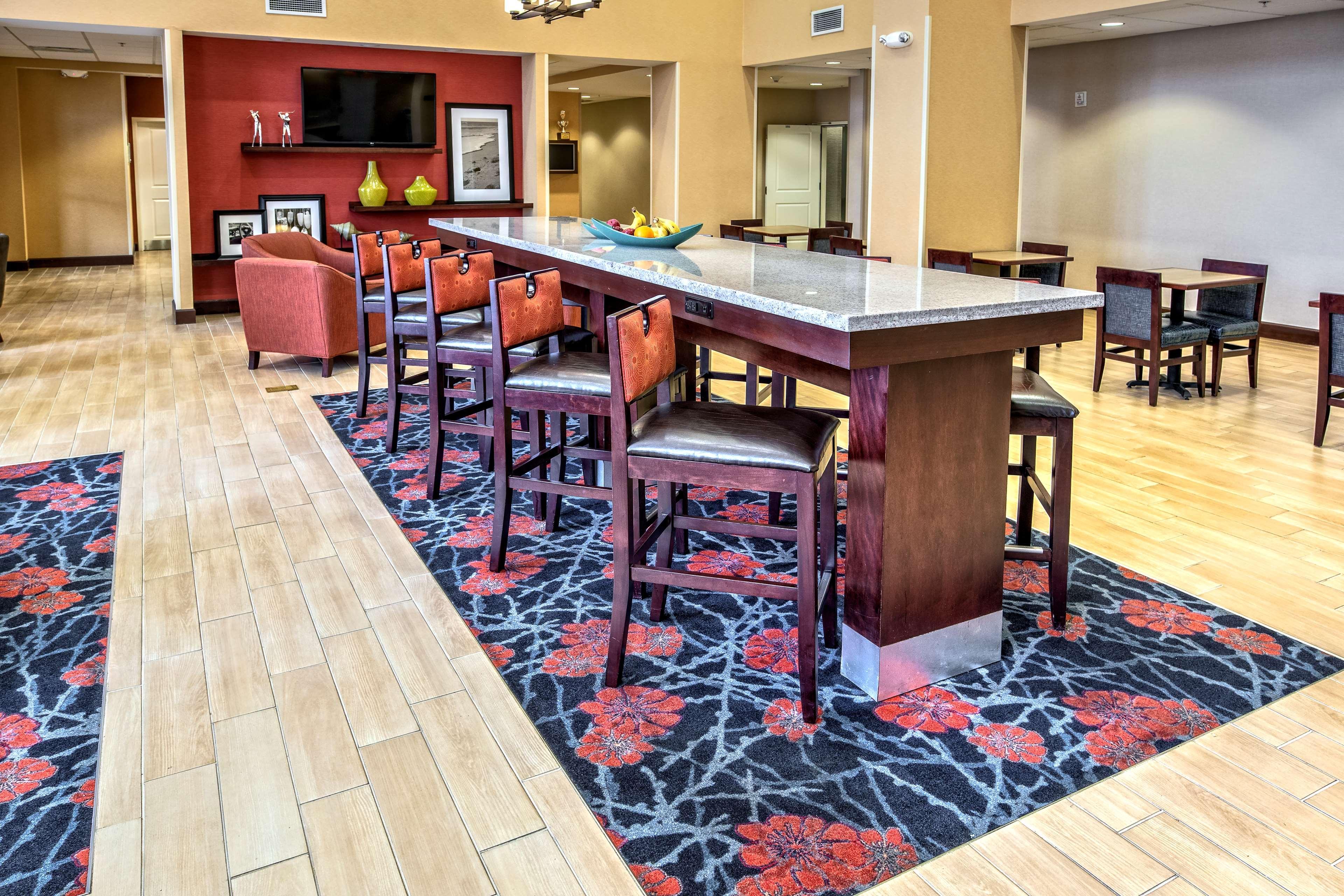 Hampton Inn & Suites Fort Myers Естеро Екстериор снимка