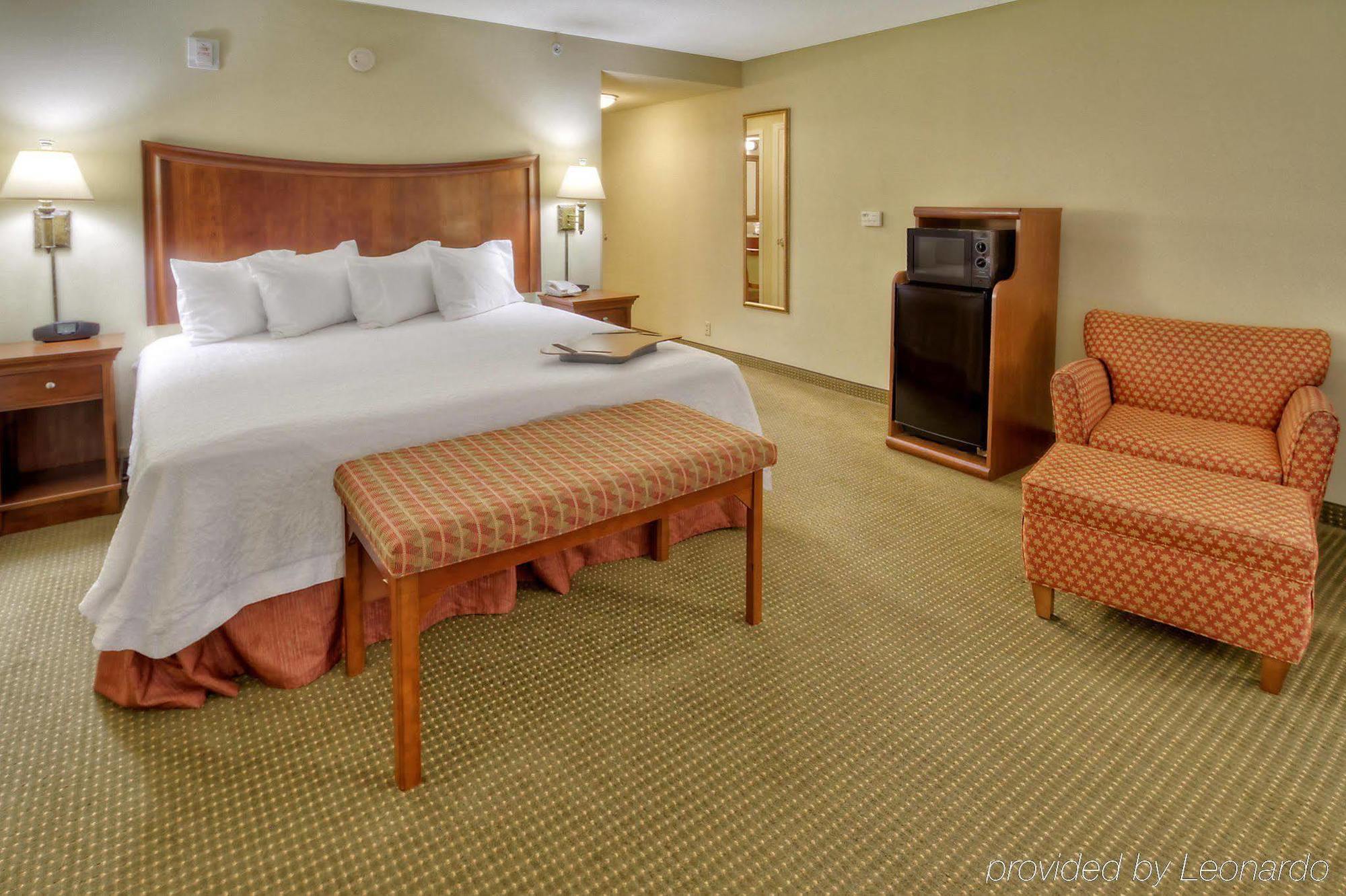 Hampton Inn & Suites Fort Myers Естеро Екстериор снимка